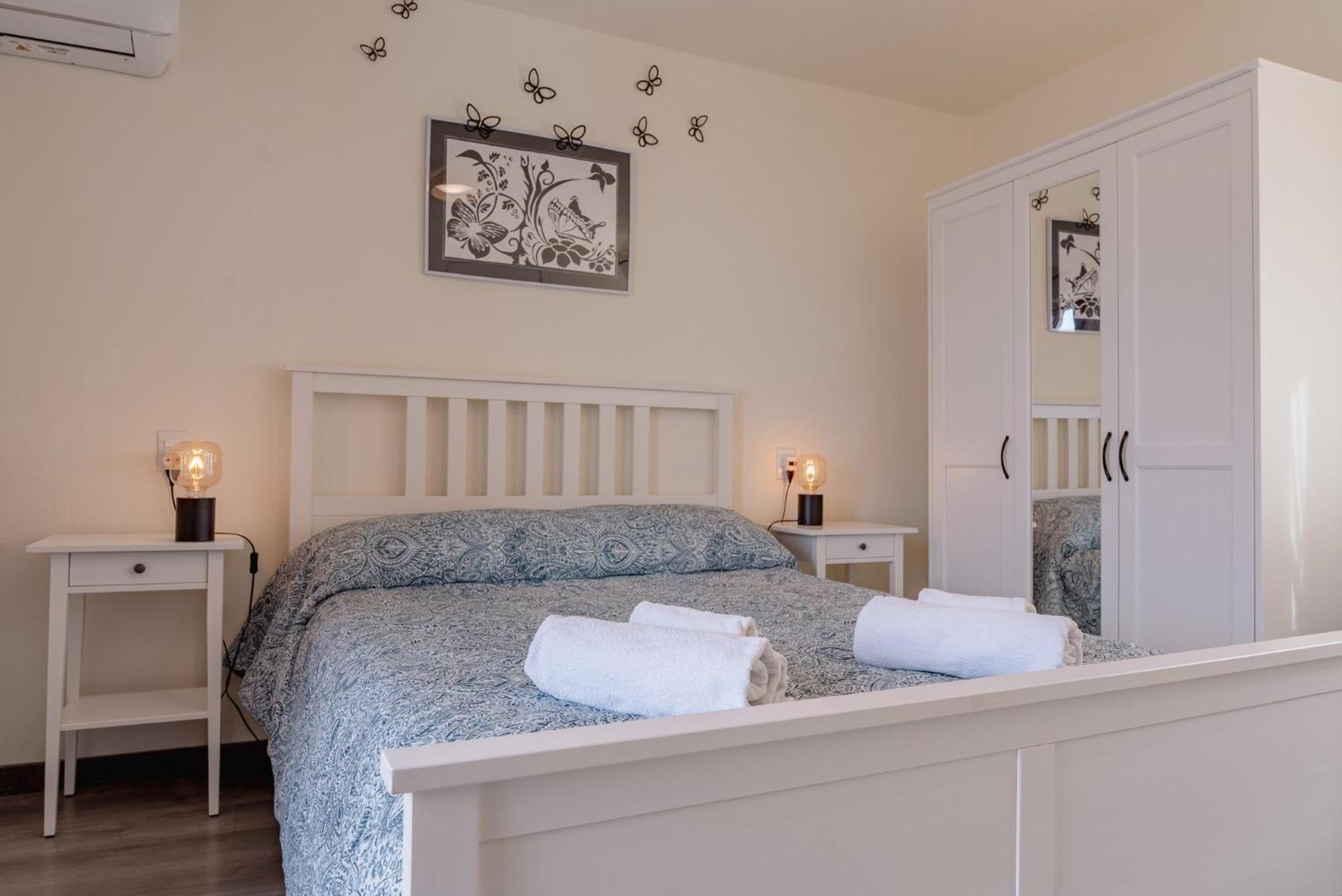Bed and Breakfast Garda Doma Бренцоне-суль-Гарда Экстерьер фото
