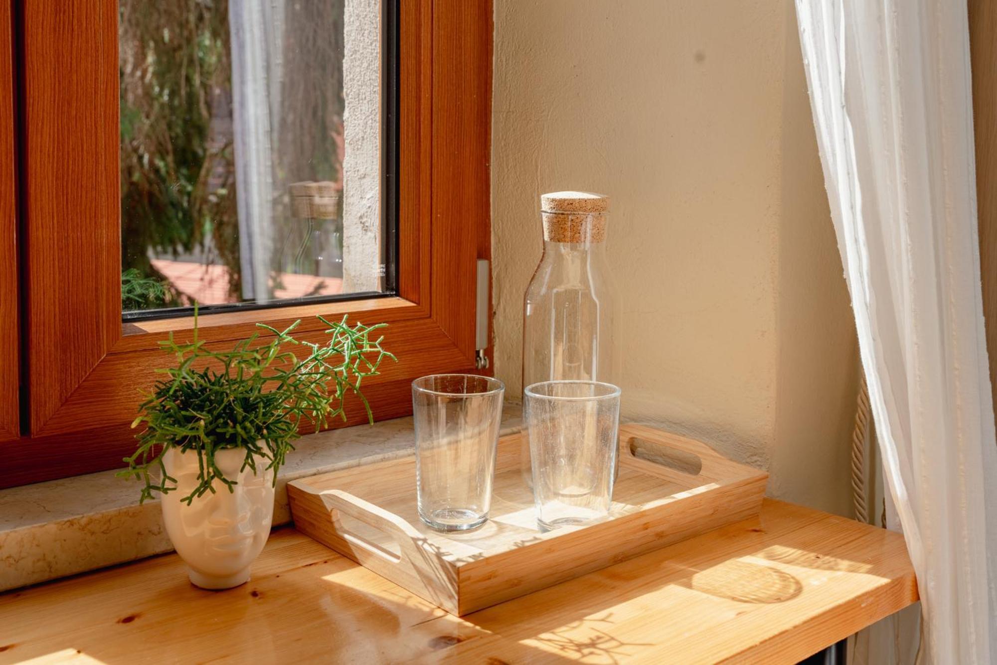 Bed and Breakfast Garda Doma Бренцоне-суль-Гарда Экстерьер фото