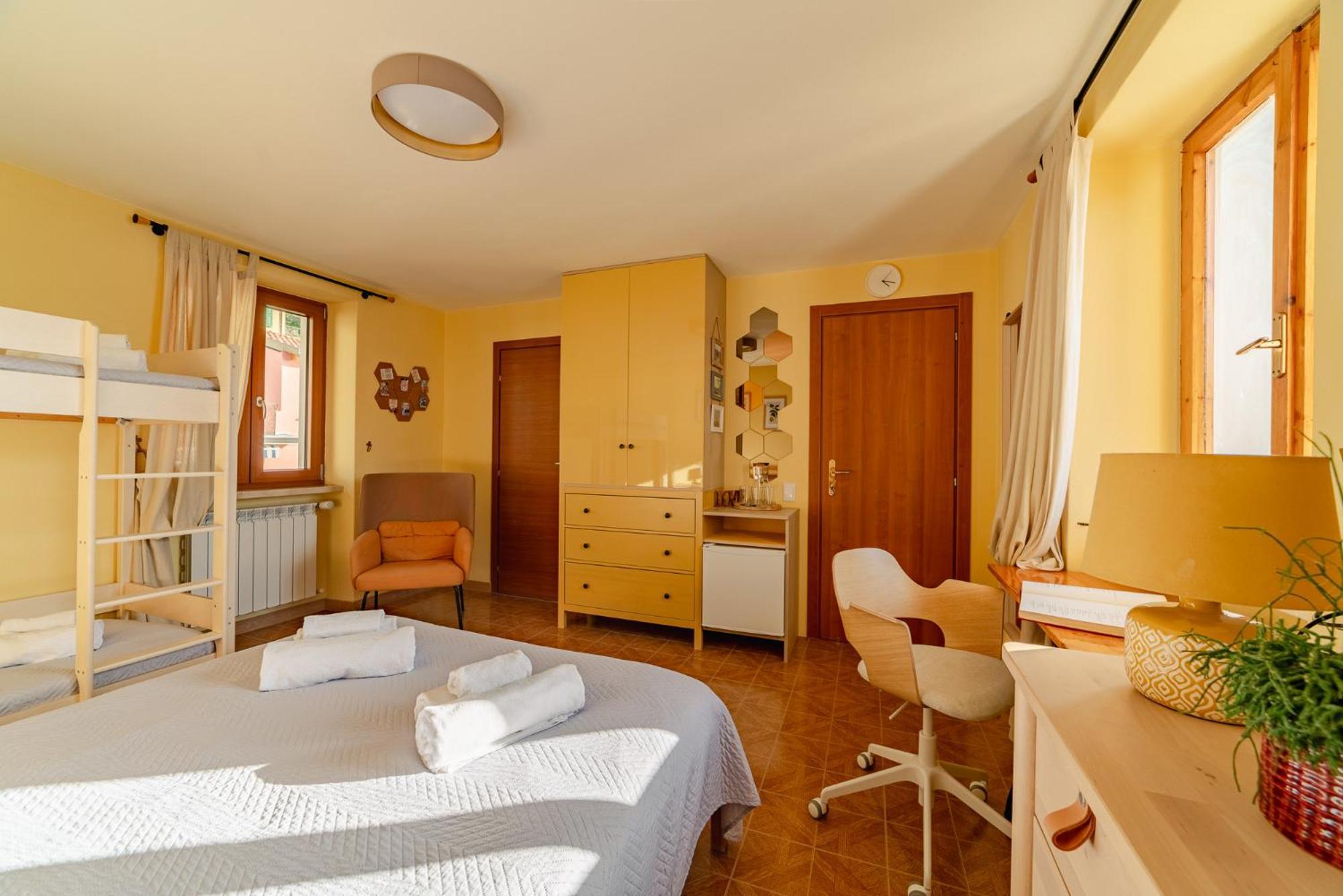 Bed and Breakfast Garda Doma Бренцоне-суль-Гарда Экстерьер фото